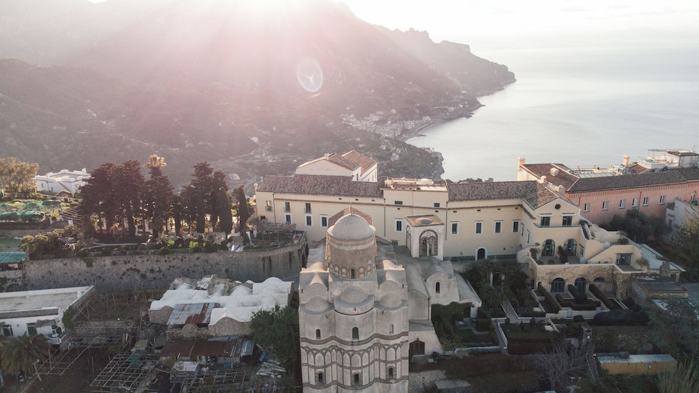 Belmond Hotel Caruso gallery