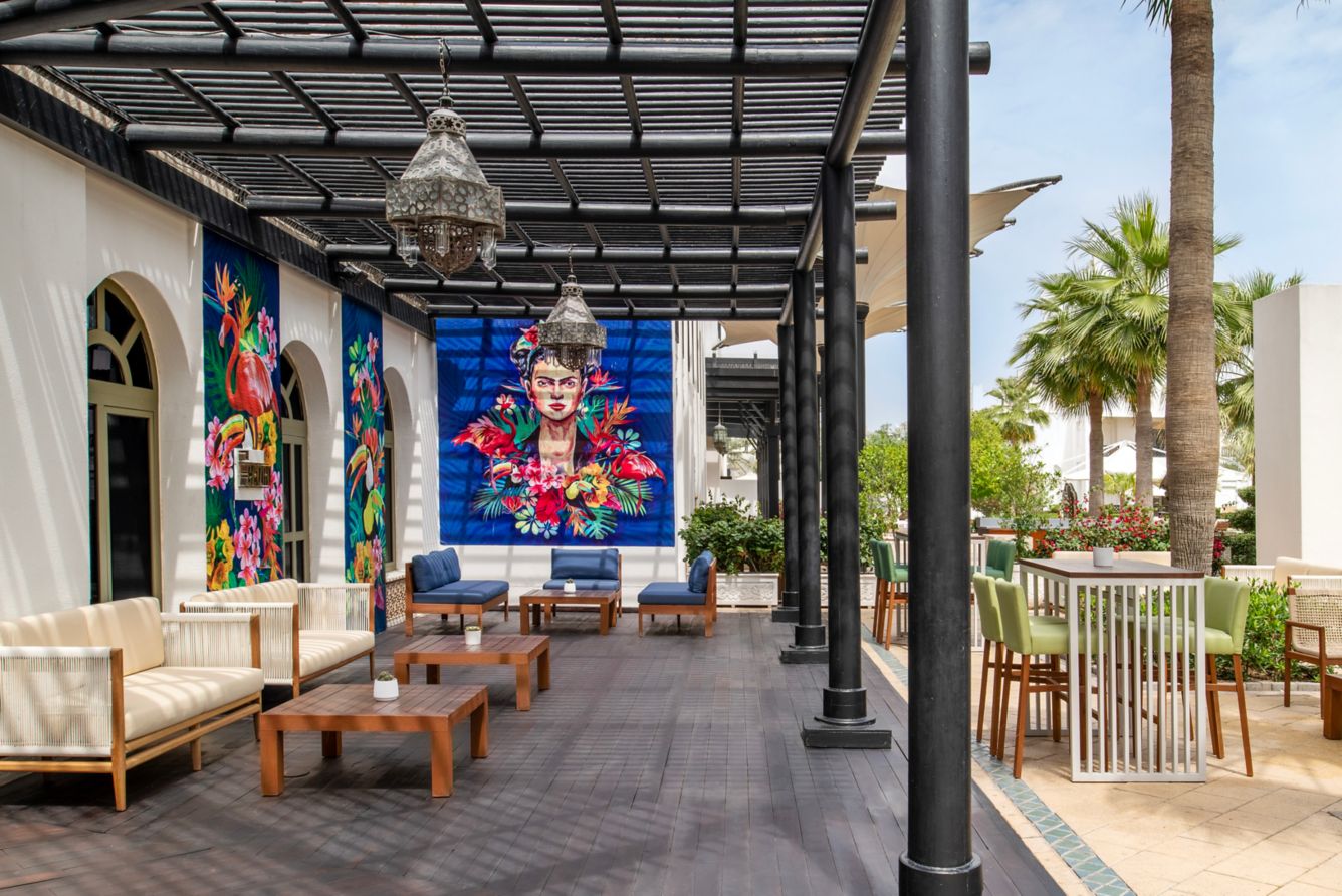 El Cedro Lounge