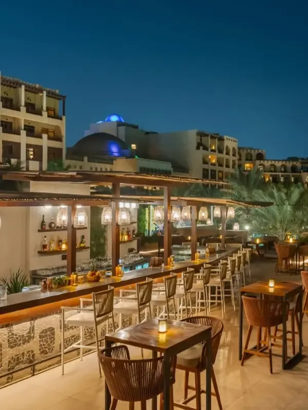 Arela Bar & Terrace
