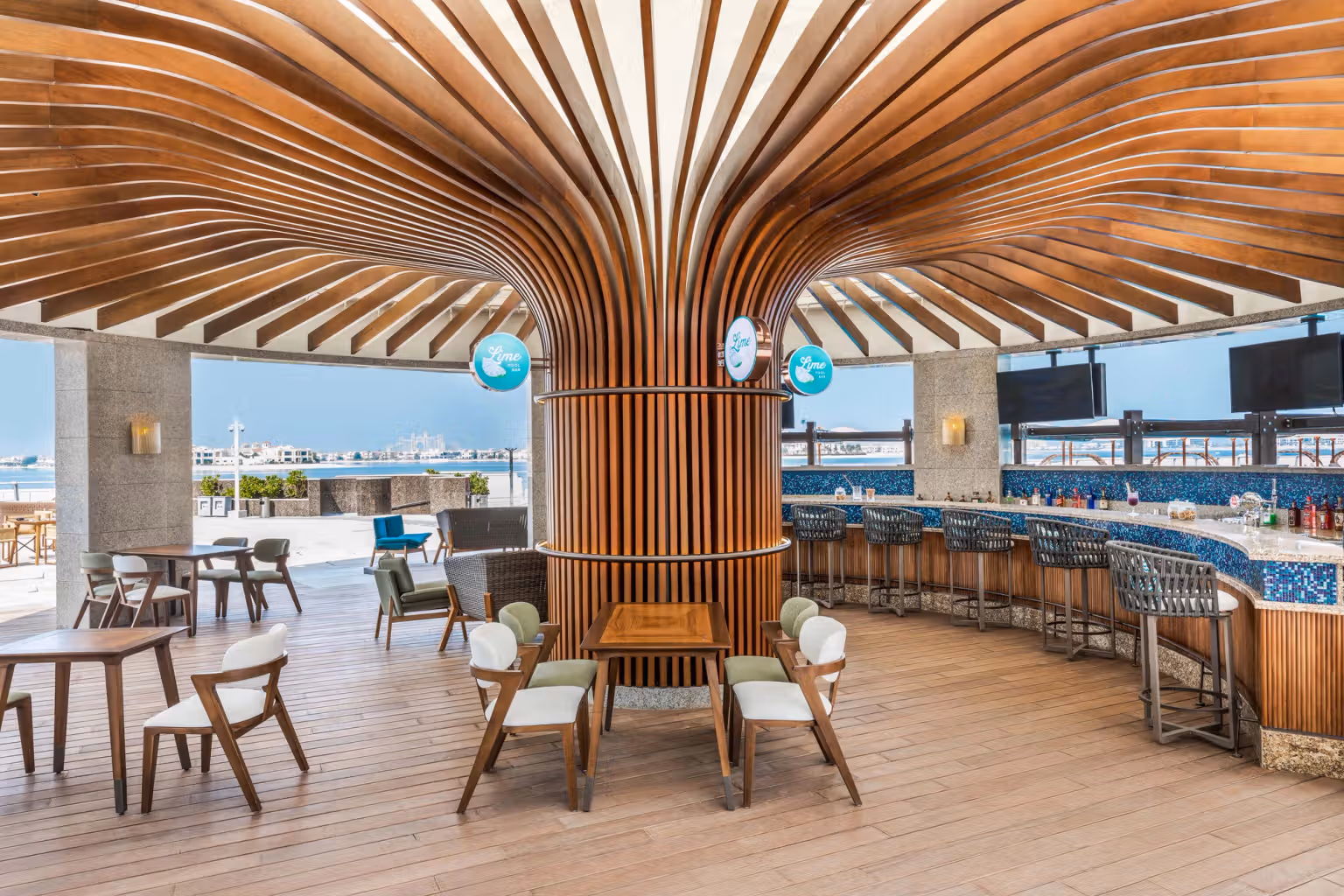 Lime Pool Bar