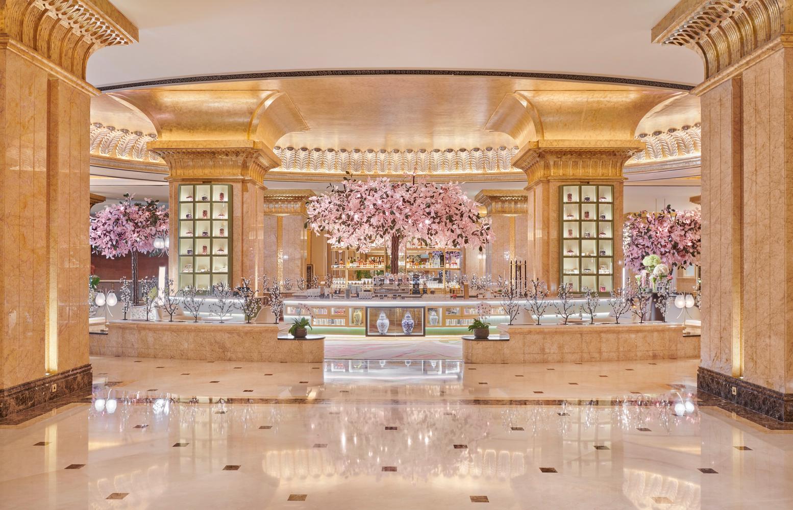 Gold Palace Cappuccino: And Royal Afternoon Tea ritual.