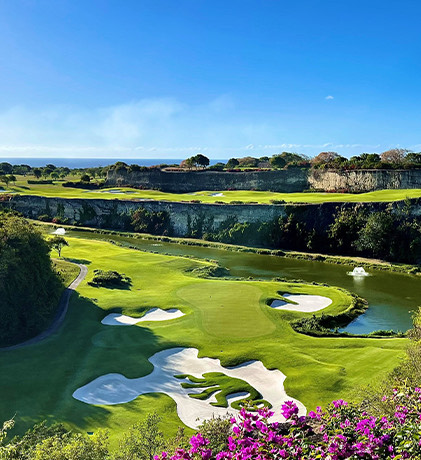 Play the Green Monkey: A Tom Fazio course exclusive to guests.