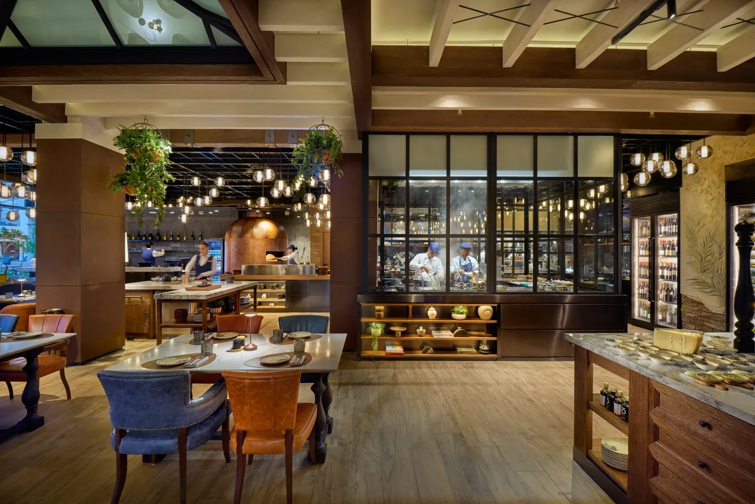 Essenza dining: Table-side tiramisu and a sunset bar.