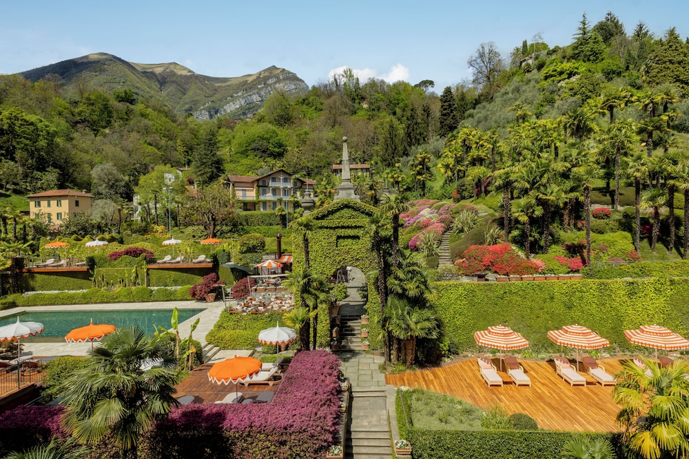 Experience: The 1910 palace