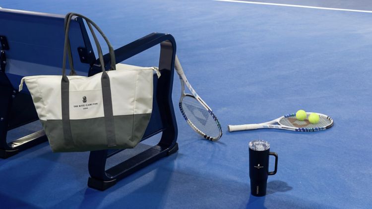 Indoor tennis & squash: On the island.