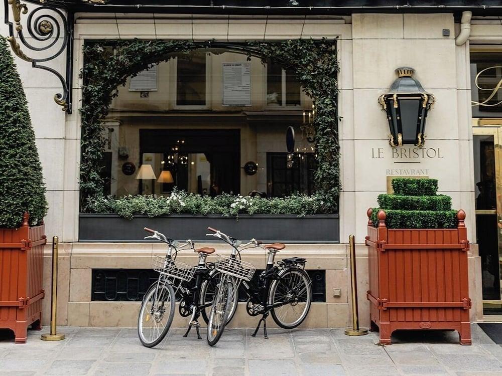 Experience: Faubourg Saint-Honoré