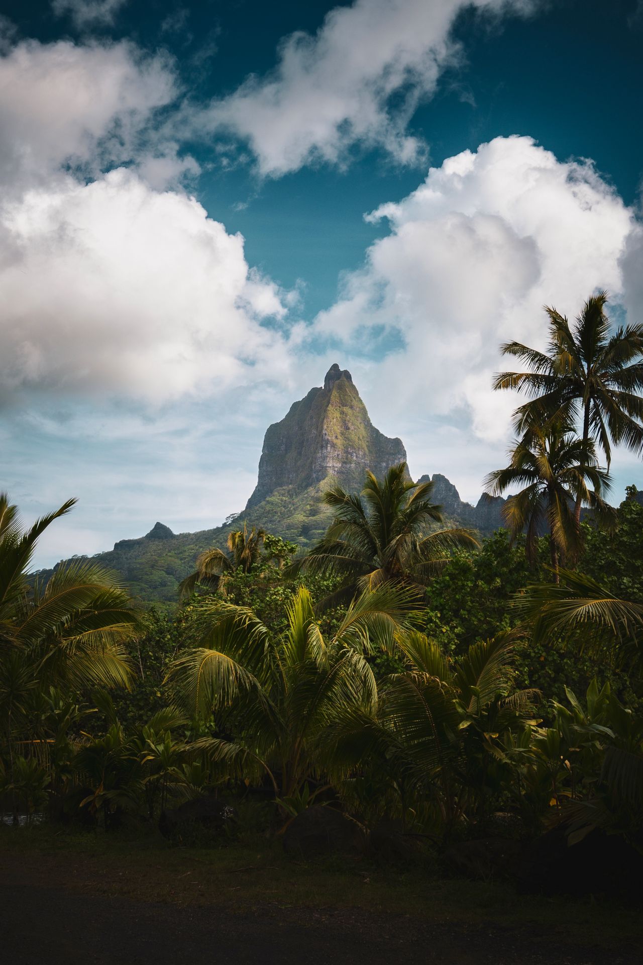 The dramatic volcanic peak at the island's centre