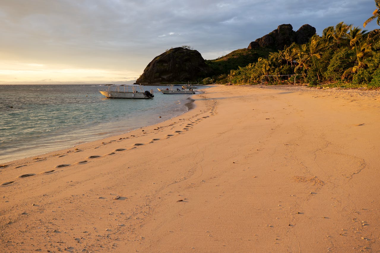 The Mamanuca and Yasawa groups