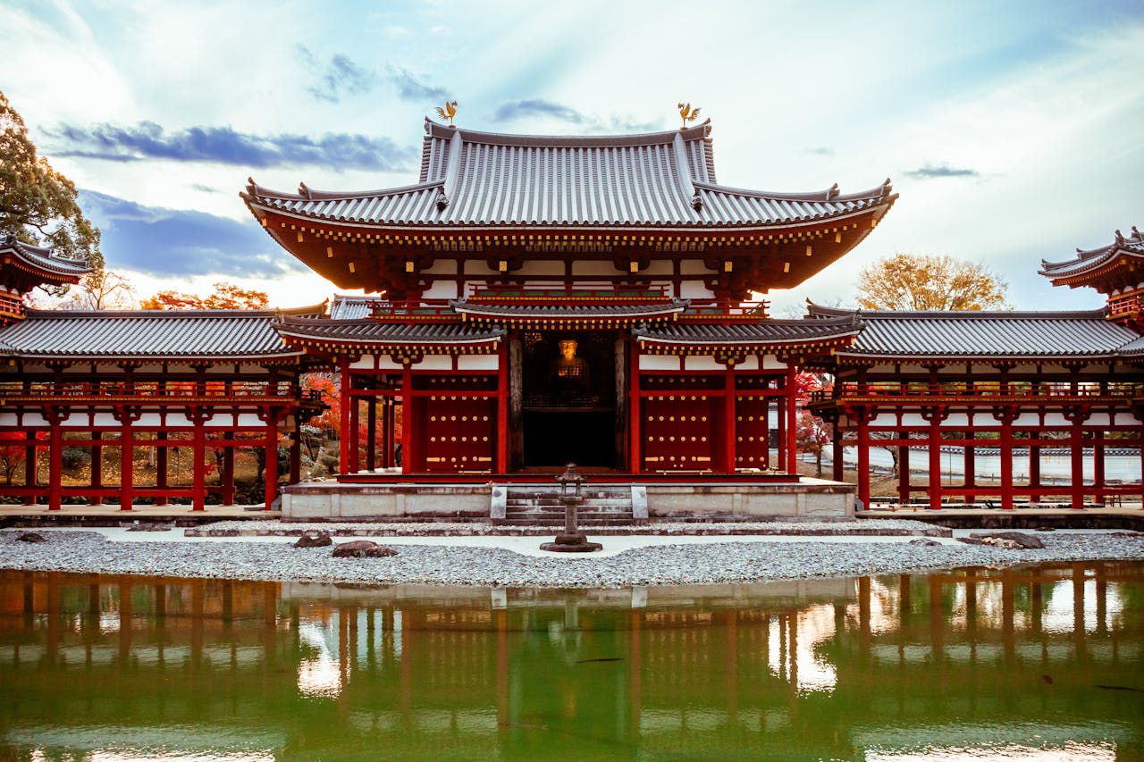 The golden Kinkaku-ji, the vermilion gates of Fushimi Inari, the bamboo of Arashiyama and the lantern-lit lanes of Gion