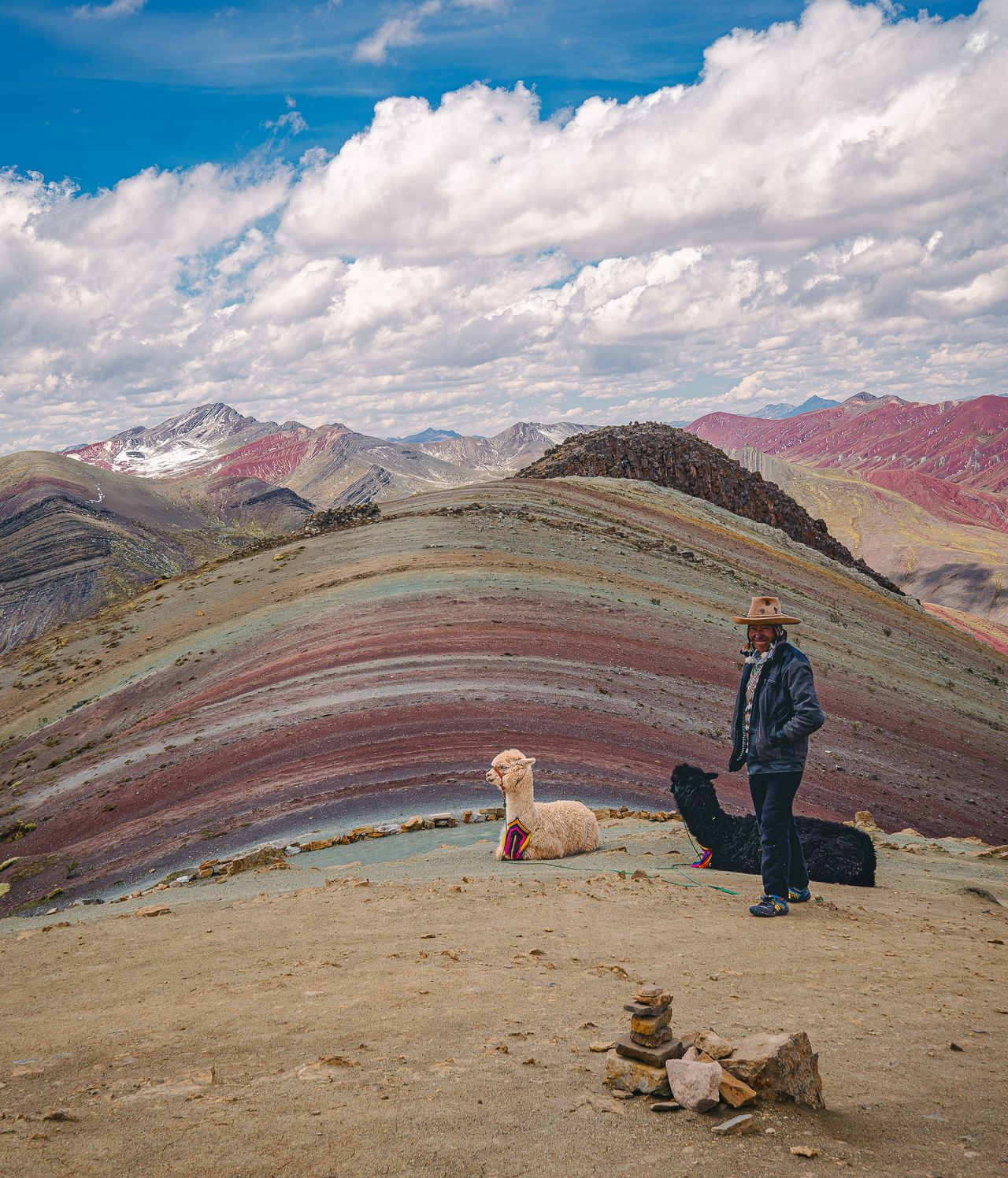 The Colca Canyon and its condors, the Rainbow Mountain and white-walled Arequipa