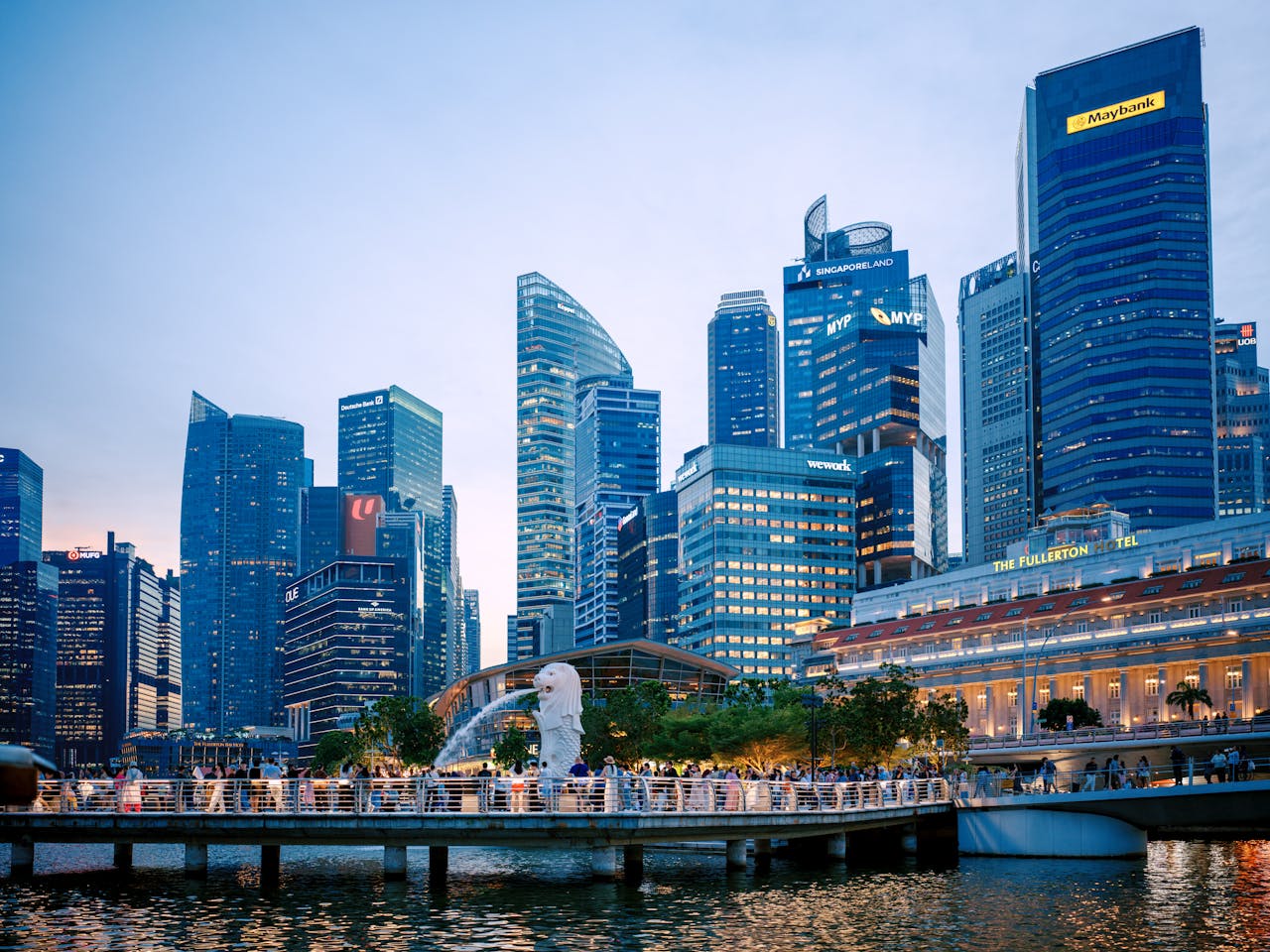 A Singapore Sling at the colonial Raffles, then the rooftop of Marina Bay Sands for the skyline at dusk