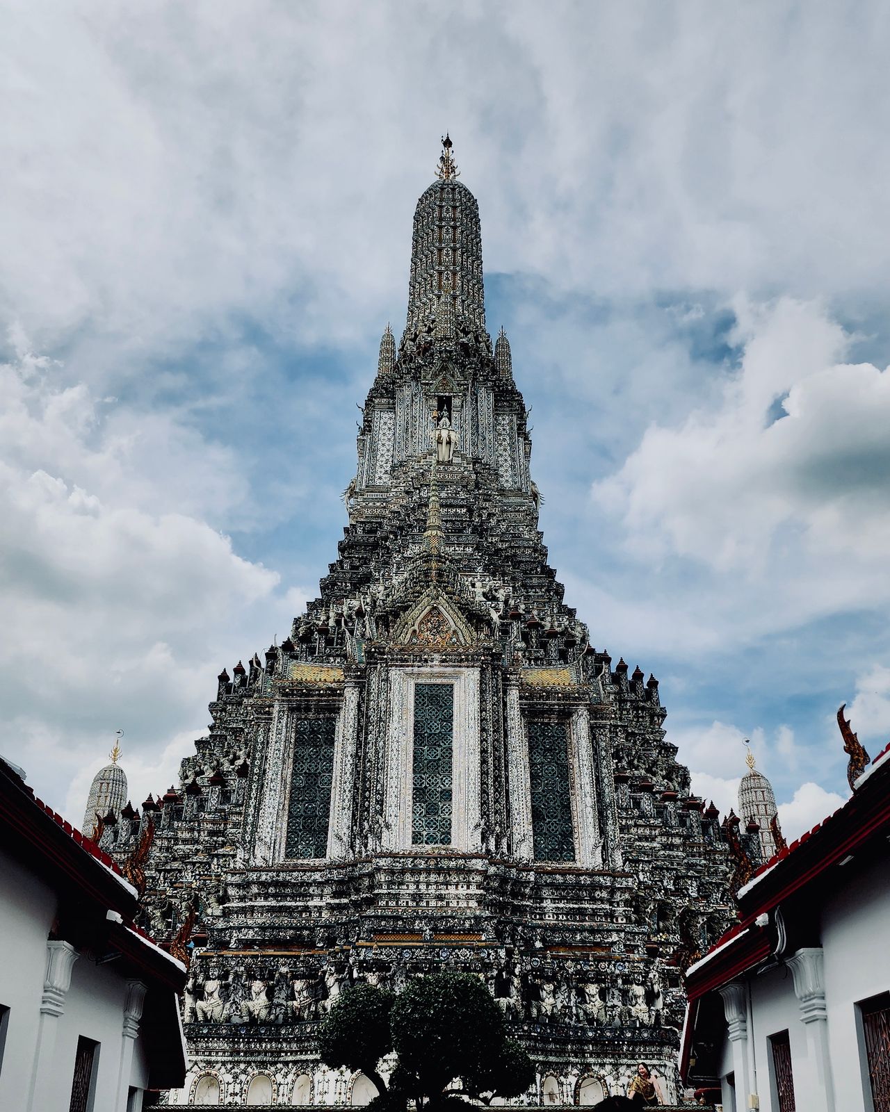The Grand Palace, the reclining Buddha at Wat Pho and Wat Arun on the river
