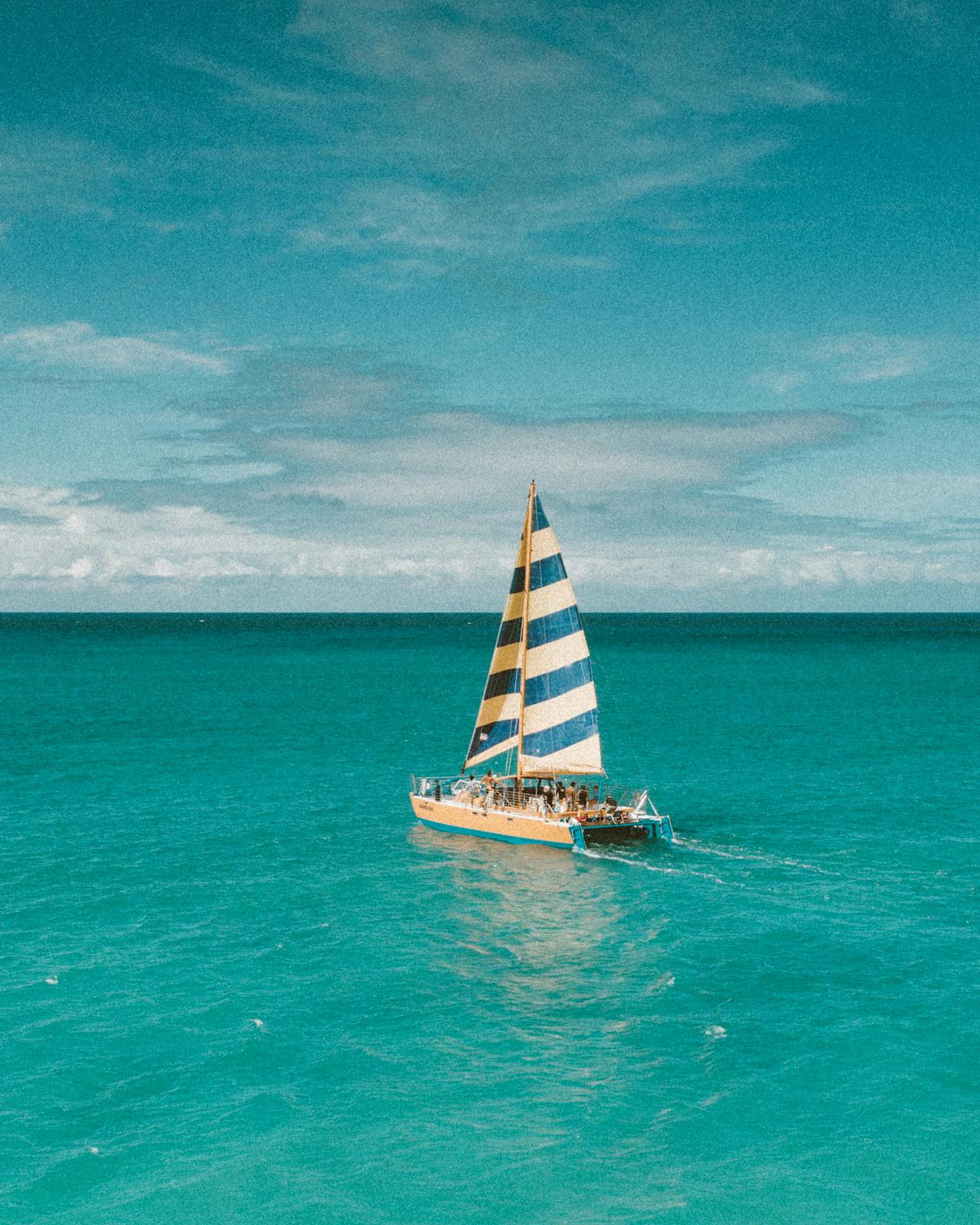 Charter a boat to the uninhabited cays