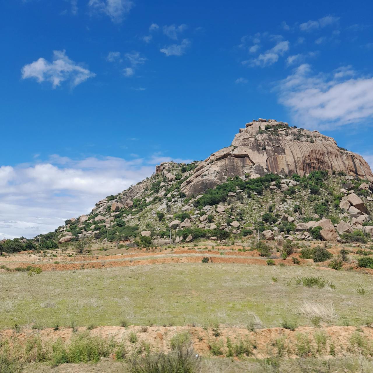 The balancing granite boulders, ancient rock art and rhino-tracking of the Matobo Hills