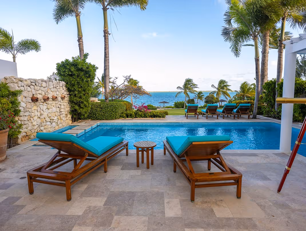 Pond Bay Suite