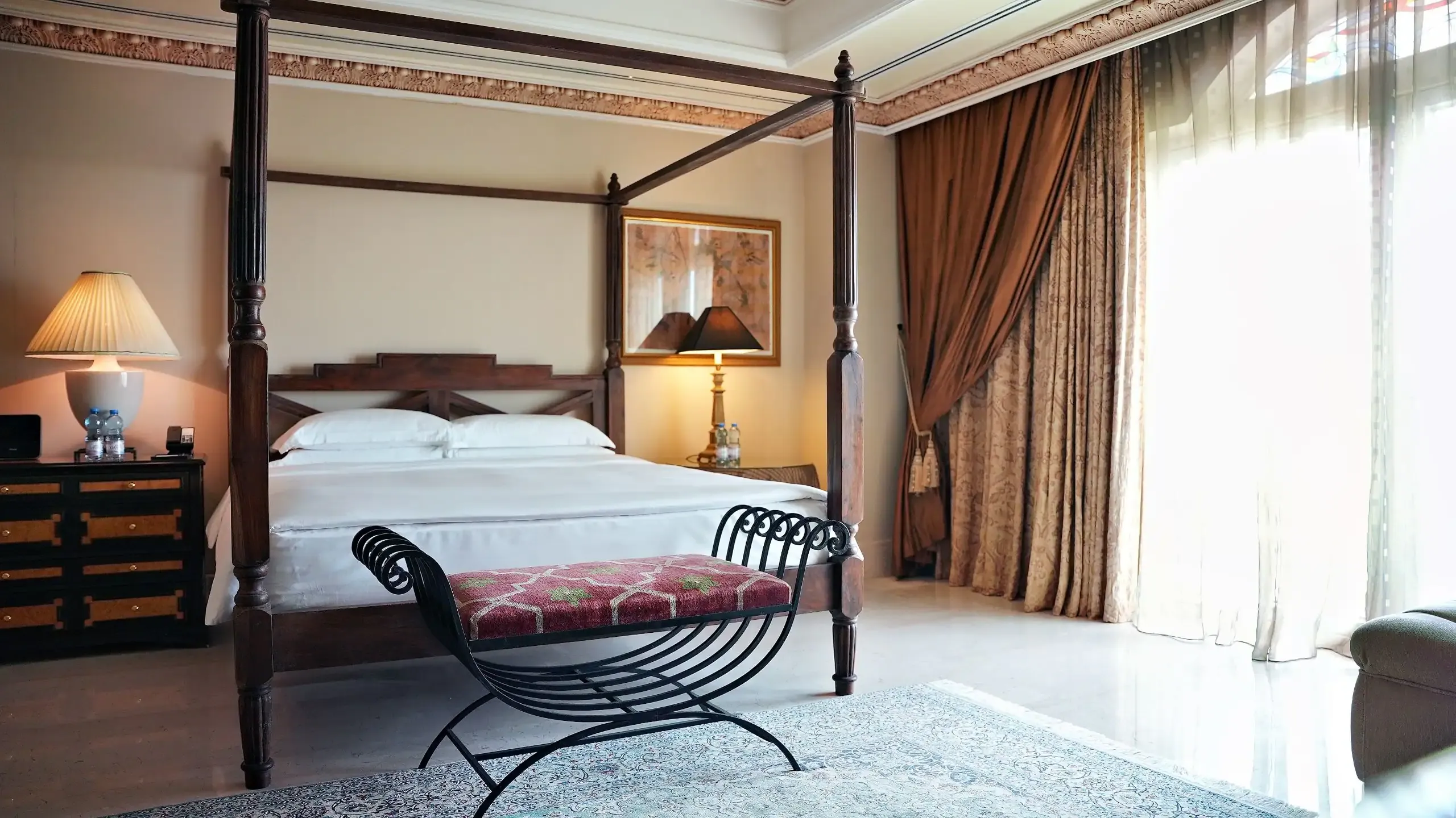 Grand Club Room
