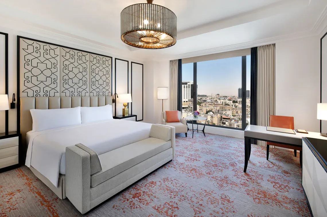 Grand Deluxe Room