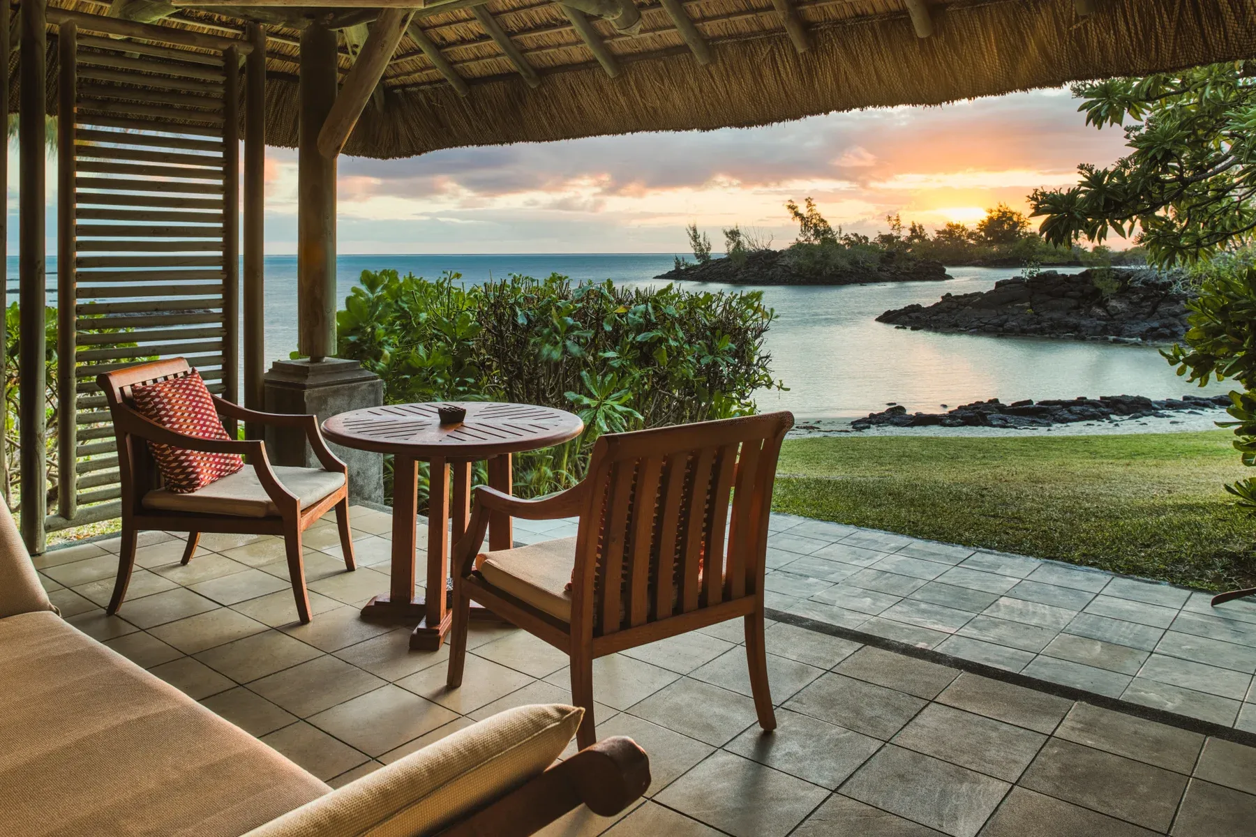 Beachfront Junior Suite