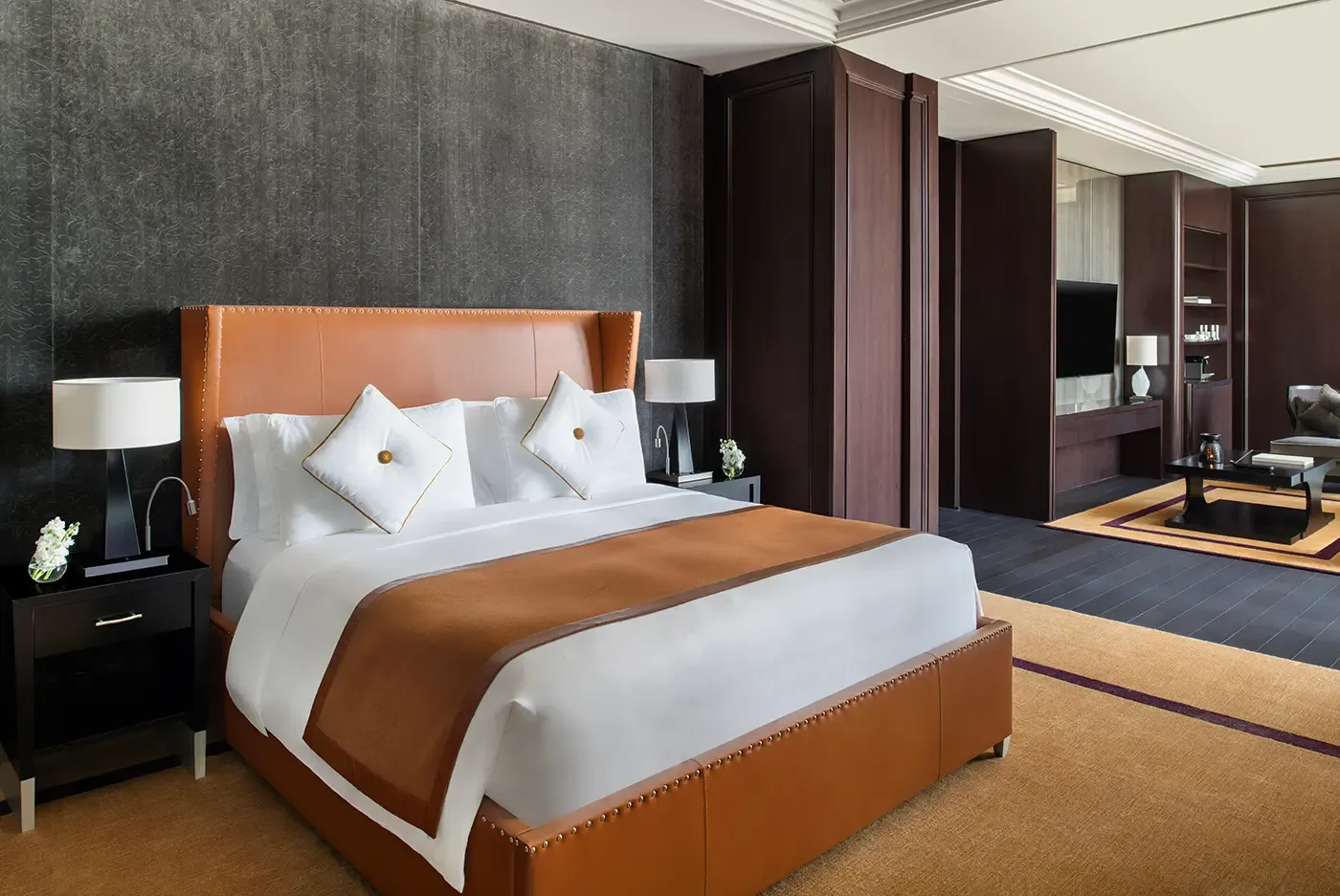 Serenity Club Suite