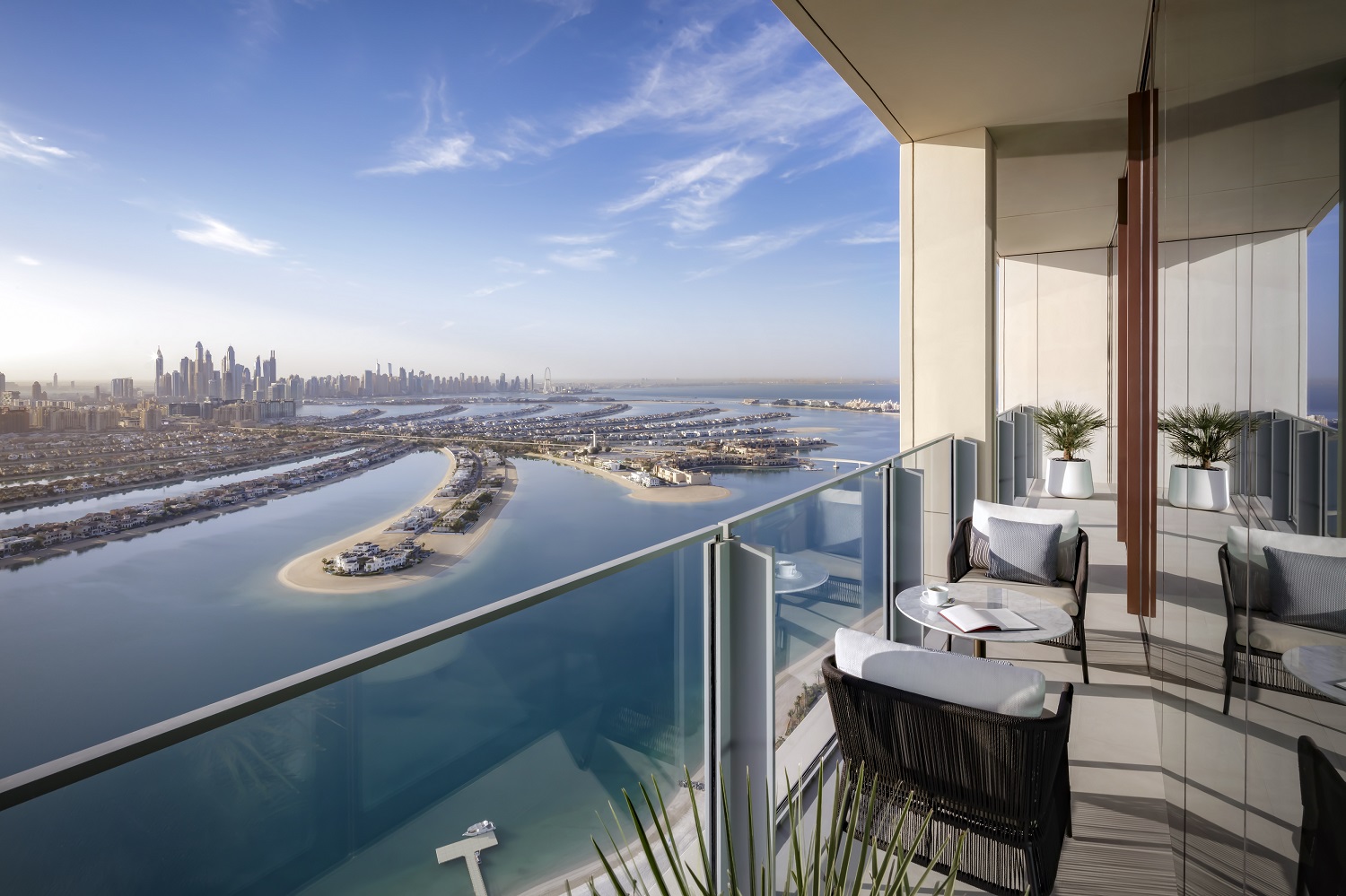 Junior Sky View Suite