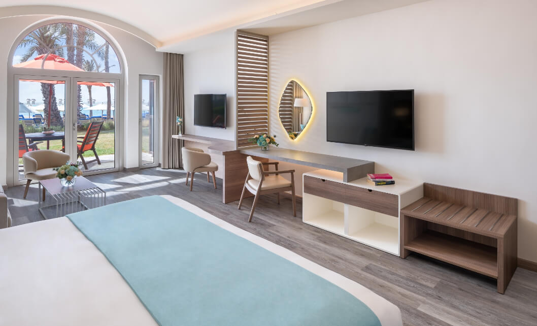 Beachfront Terrace Junior Suite