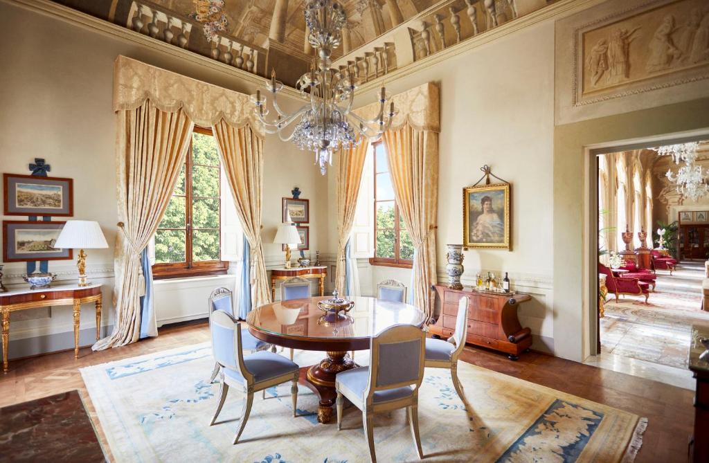 Royal Suite