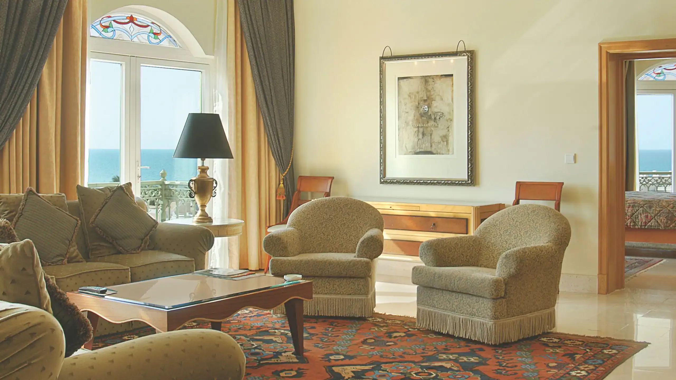 Diplomatic Suite