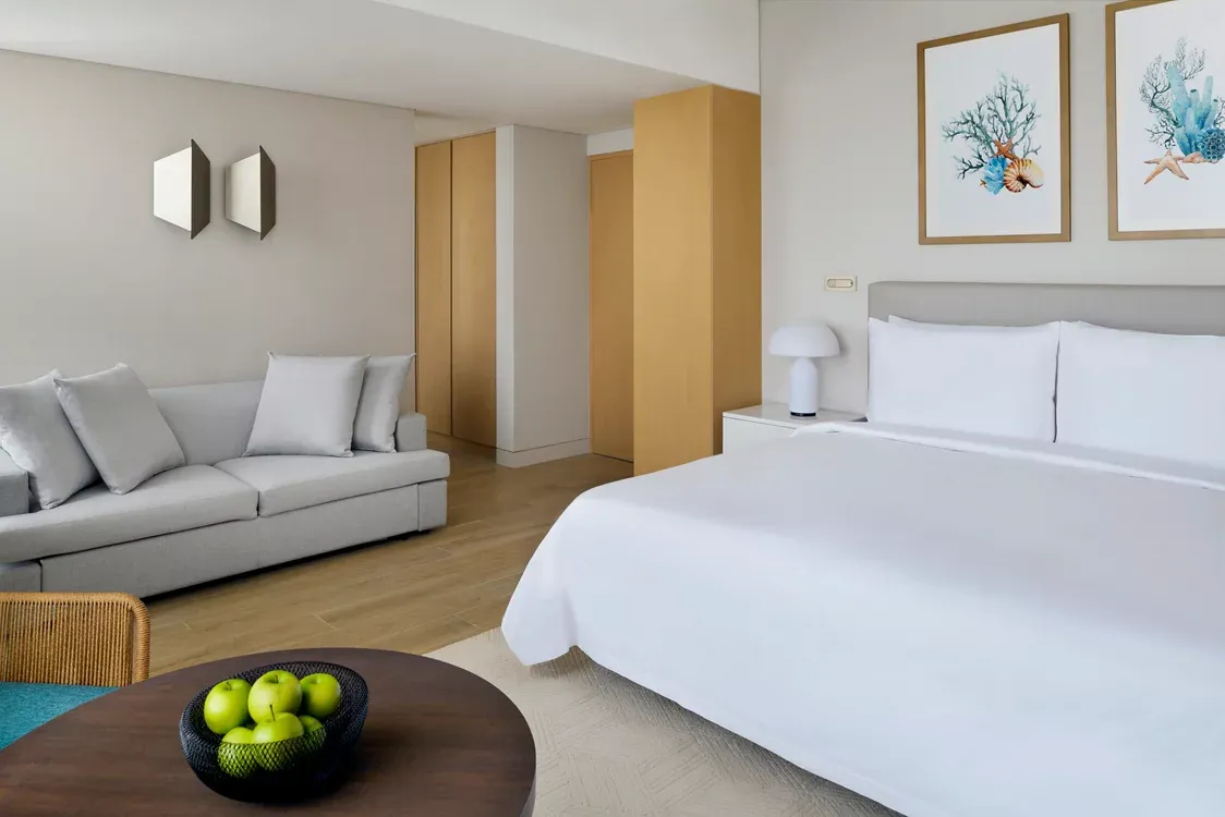 Beachfront Suite with Private Pool (Chalet)
