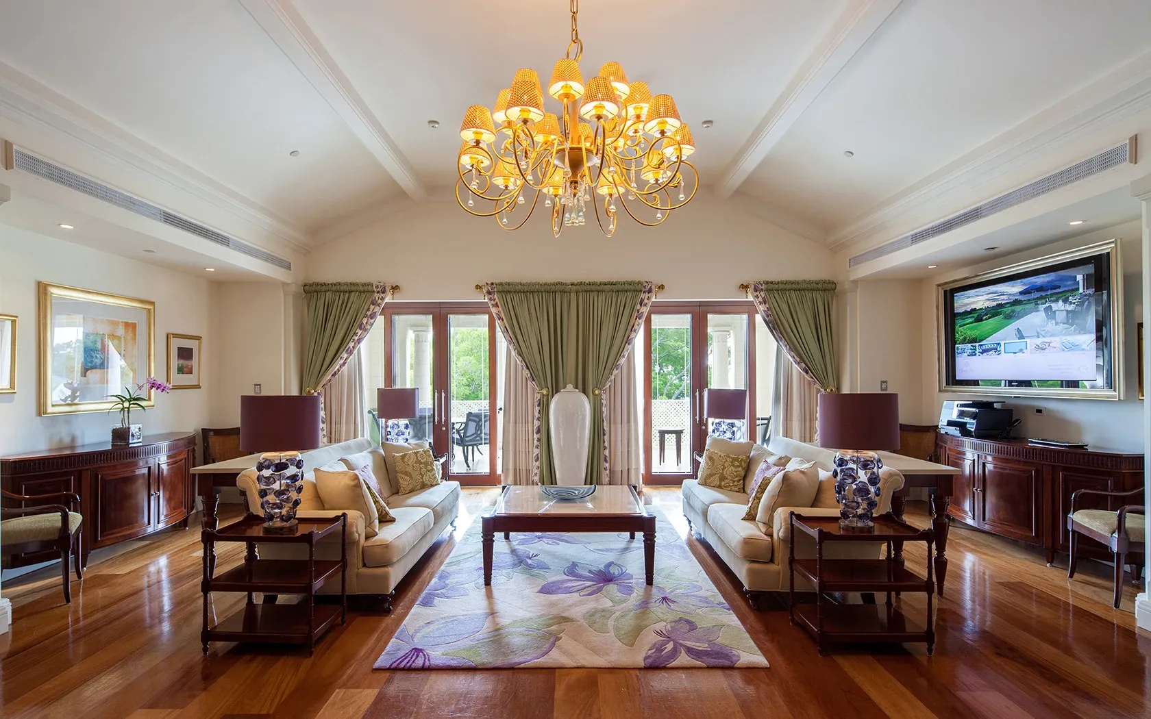 Penthouse Suite