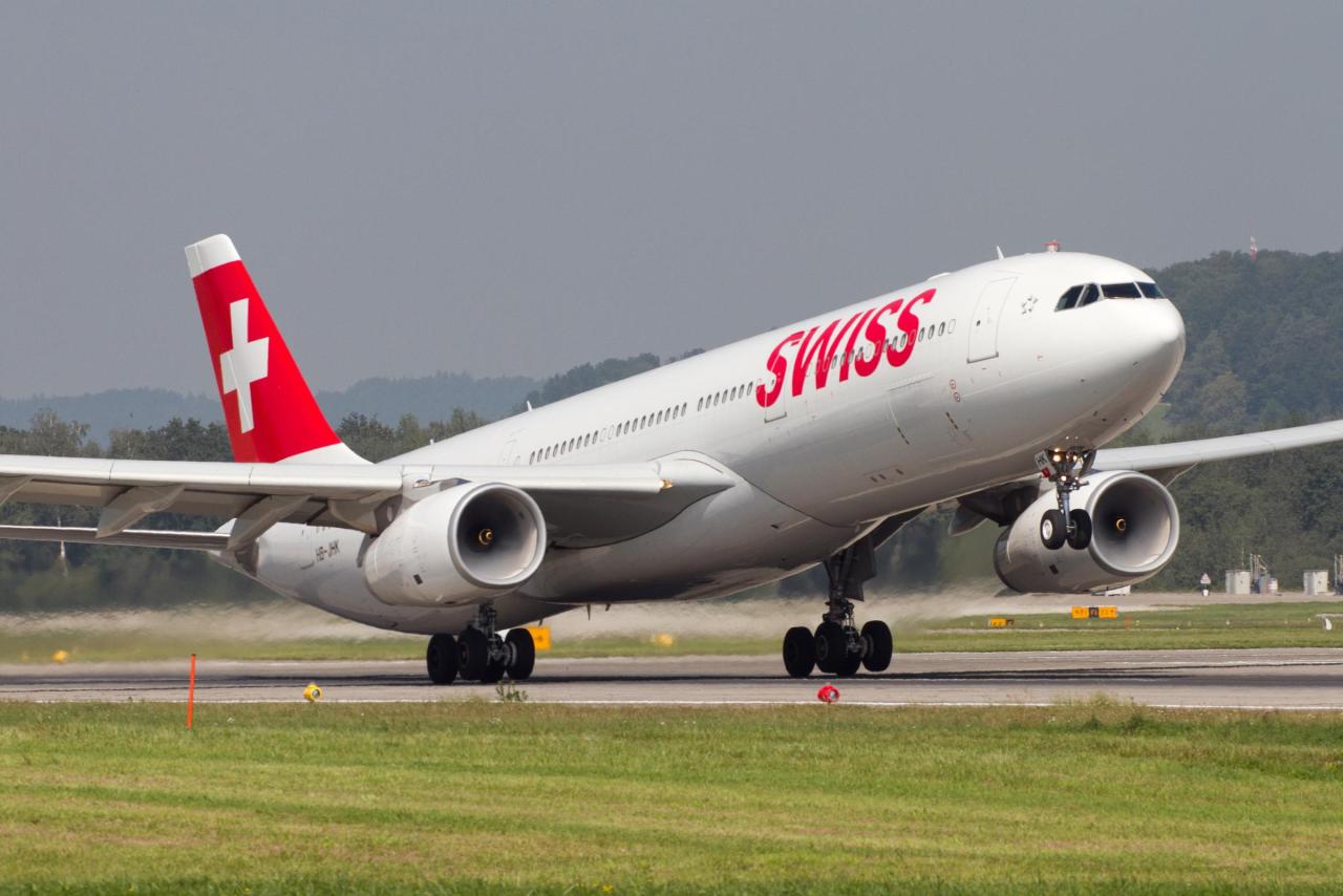 SWISS — cabin imagery