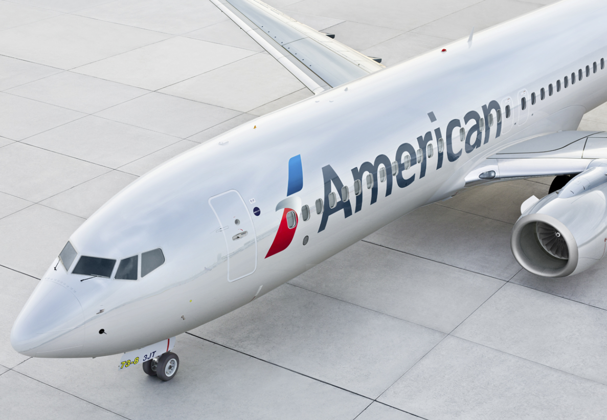 American Airlines — cabin imagery
